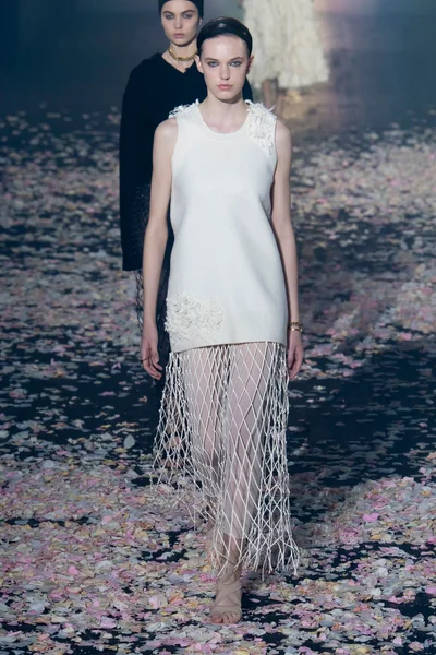 Look 59